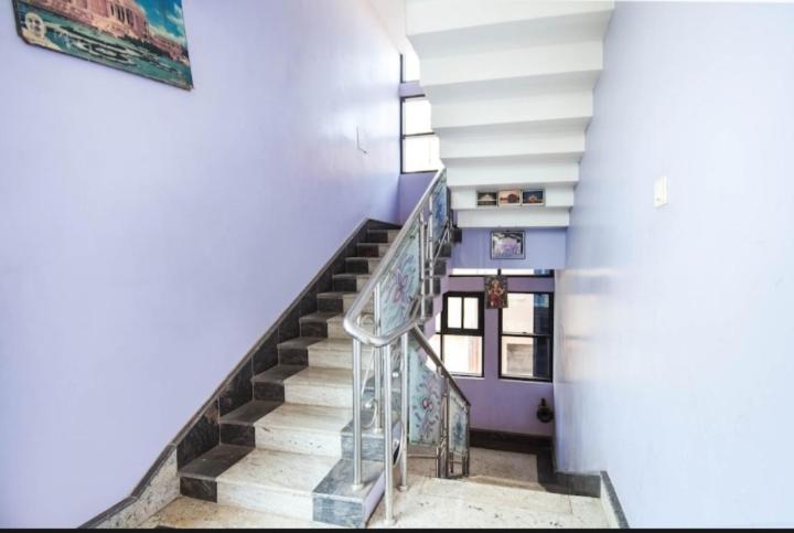 Holiday Rental Rooms Kolkata Exterior photo